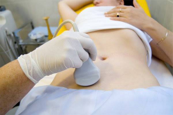 Đi khám phụ khoa thường xuyên - cách phòng ngừa thai ngoài tử cung